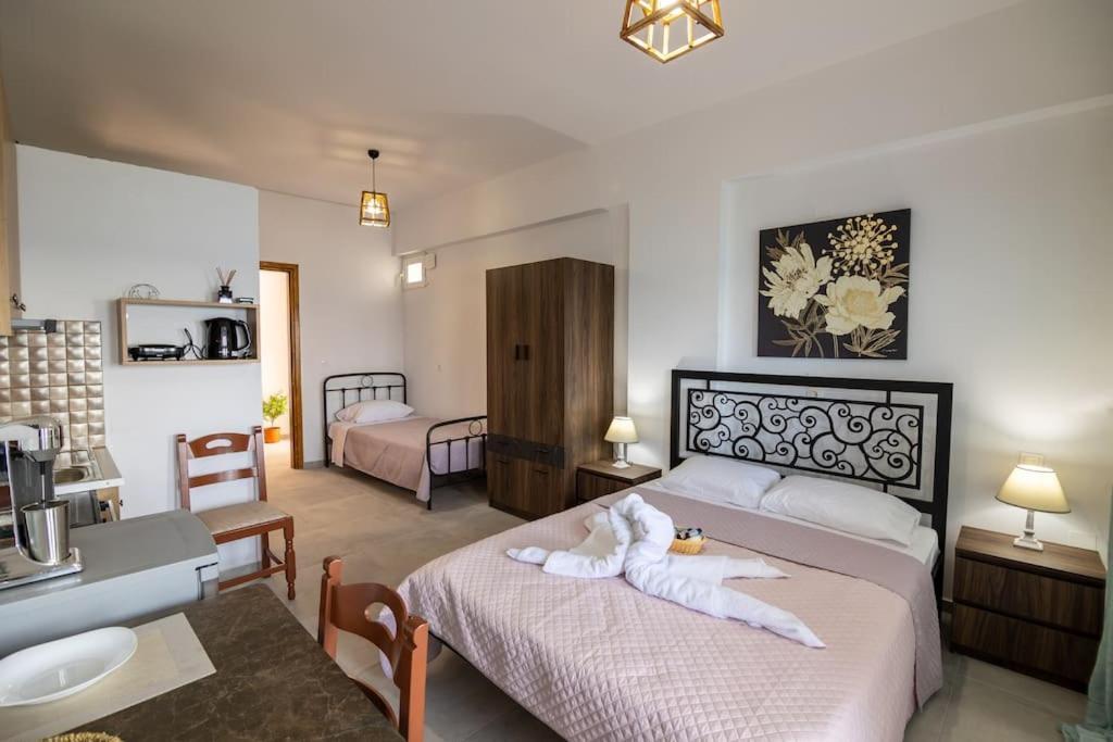 Ioannis Rooms Δωμάτια Με Θεα Στη Θαλασσα Paranimfoi Bagian luar foto